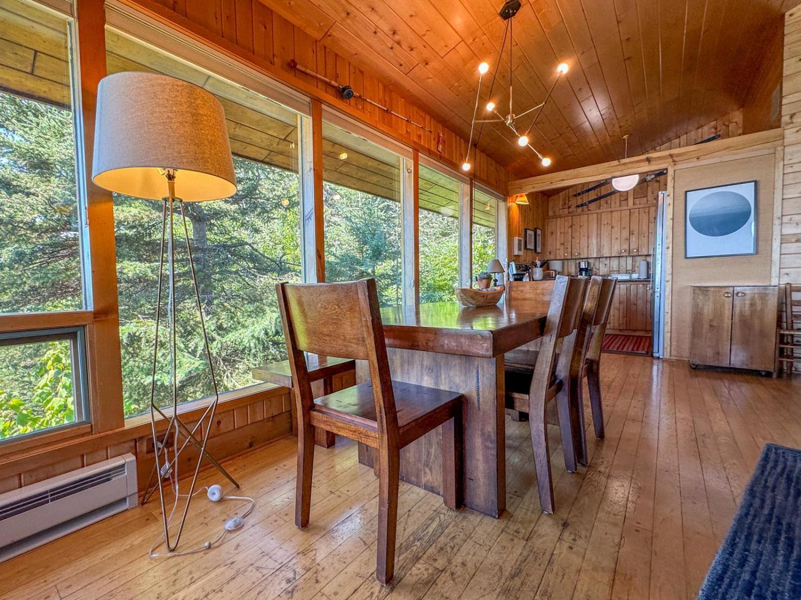 לוטסן Baileys On The Lake By Cascade Vacation Rentals מראה חיצוני תמונה