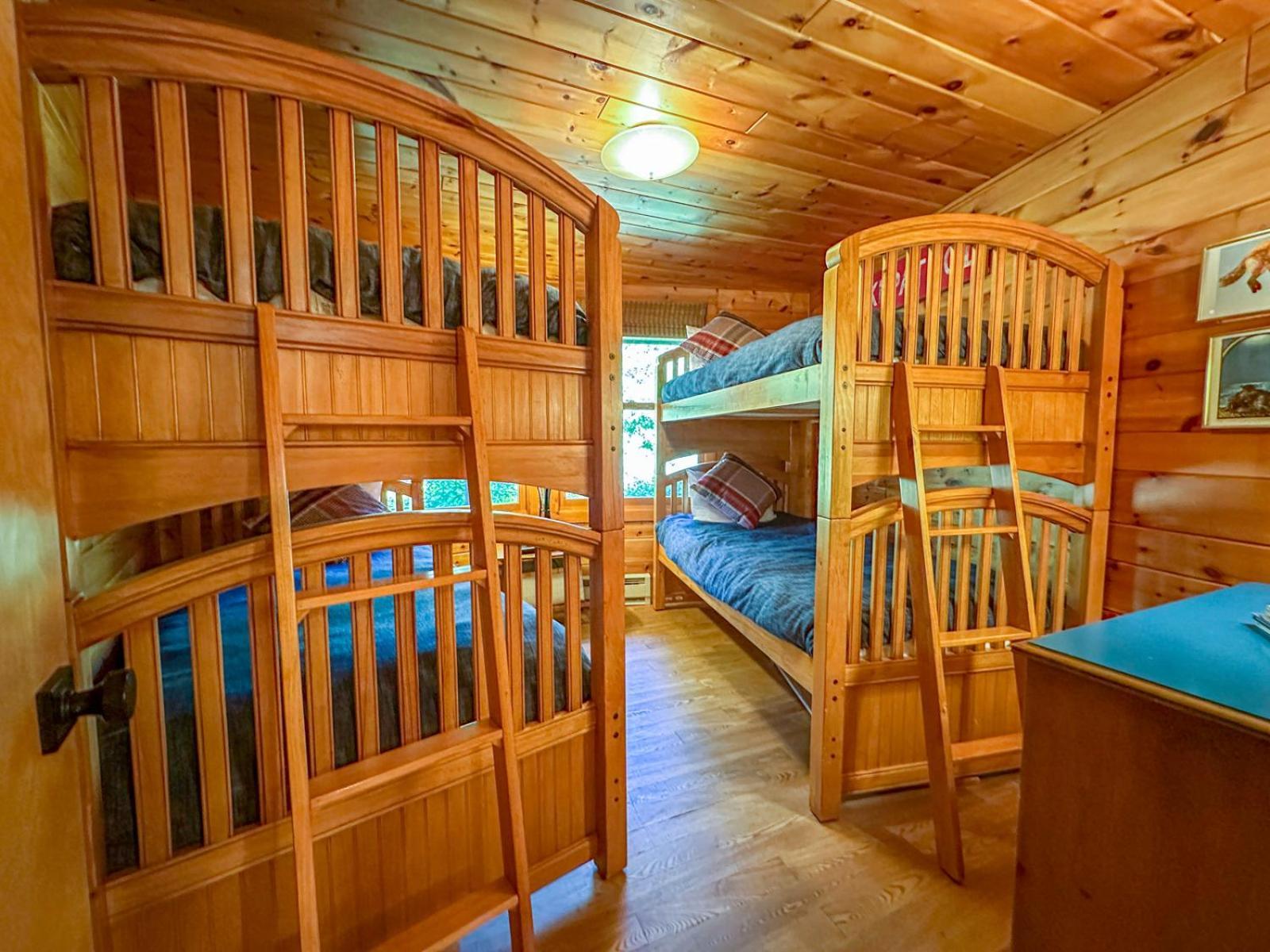 לוטסן Baileys On The Lake By Cascade Vacation Rentals מראה חיצוני תמונה