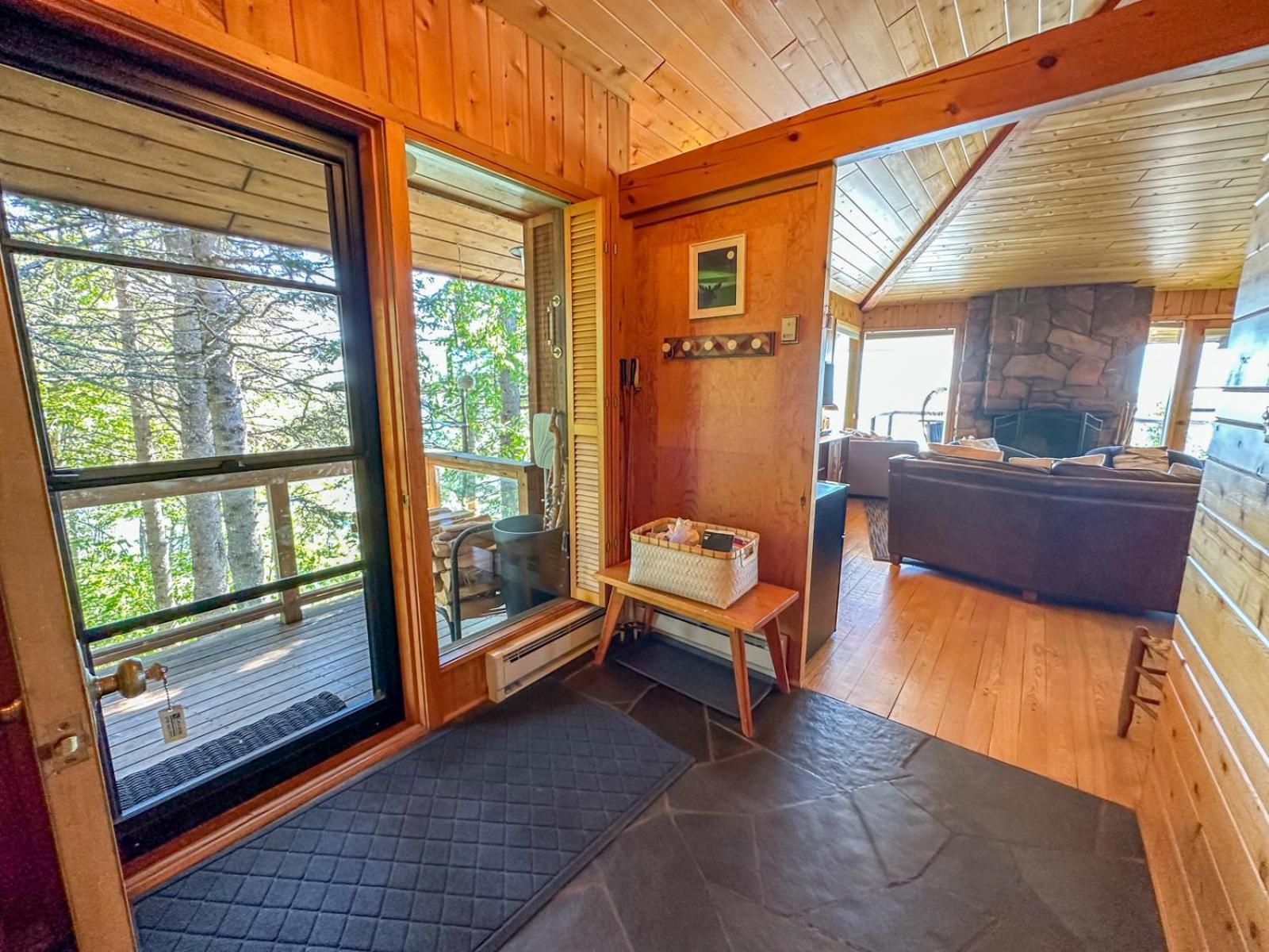 לוטסן Baileys On The Lake By Cascade Vacation Rentals מראה חיצוני תמונה